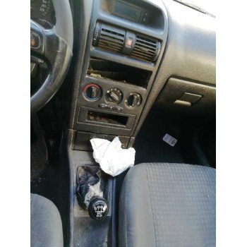 opel astra g berlina del año 2002