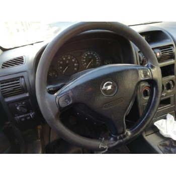 opel astra g berlina del año 2002