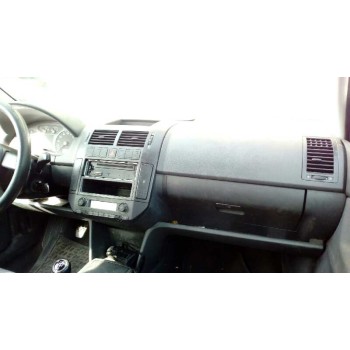 volkswagen polo (9n1) del año 2002