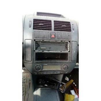 volkswagen polo (9n1) del año 2002