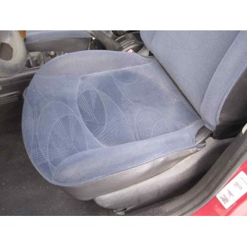 peugeot 206 berlina del año 2002