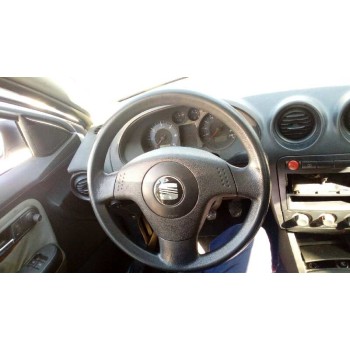 seat ibiza (6l1) del año 2003