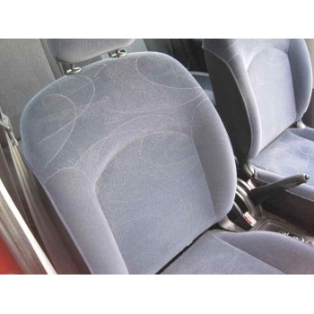 peugeot 206 berlina del año 2002