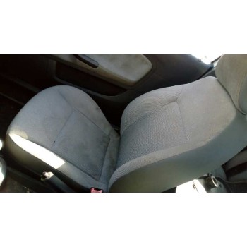 seat ibiza (6l1) del año 2003