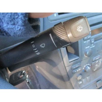 volvo s60 berlina del año 2001