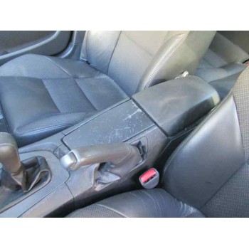 volvo s60 berlina del año 2001