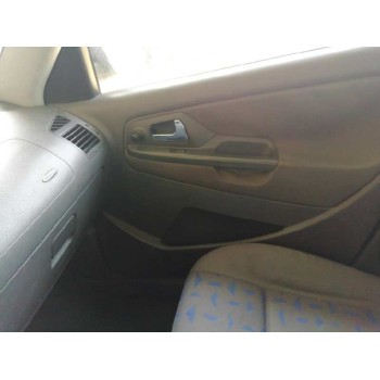 seat cordoba berlina (6k2) del año 2002