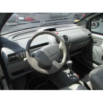 renault twingo (co6) del año 2000