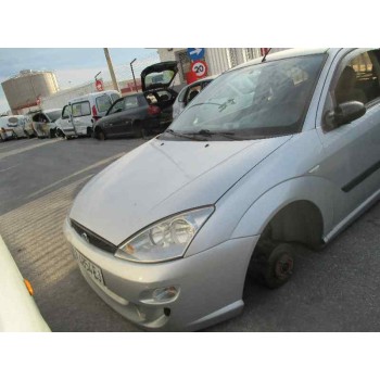 ford focus berlina (cak) del año 2000