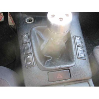 bmw serie 3 berlina (e36) del año 1995