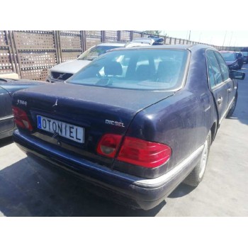 mercedes-benz clase e (w210) berlina diesel del año 1999