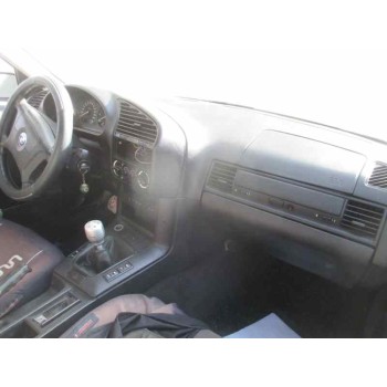 bmw serie 3 berlina (e36) del año 1995