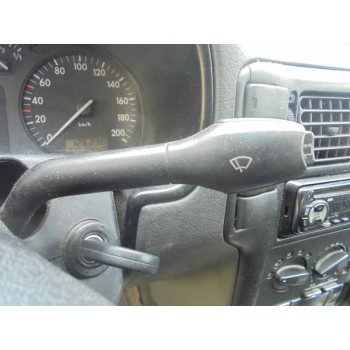 volkswagen polo berlina (6n1) del año 1999