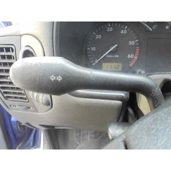 volkswagen polo berlina (6n1) del año 1999