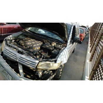 mitsubishi space wagon (n80/n90) del año 2001