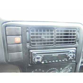 volkswagen polo berlina (6n1) del año 1999