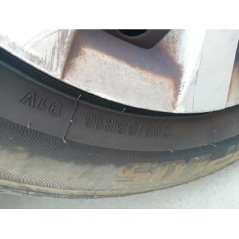 toyota auris del año 2007