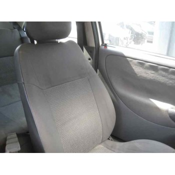 opel corsa c del año 2004