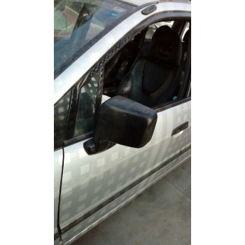 mitsubishi space wagon (n80/n90) del año 2001