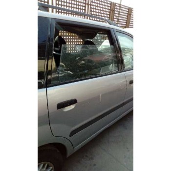 mitsubishi space wagon (n80/n90) del año 2001