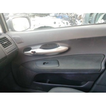 toyota auris del año 2007