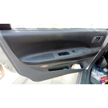 mitsubishi space wagon (n80/n90) del año 2001