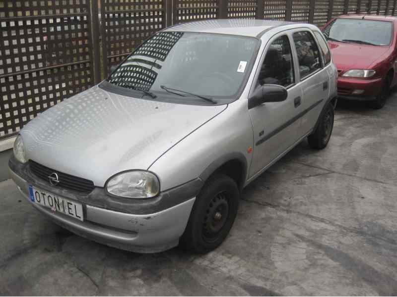 opel corsa b del año 1998