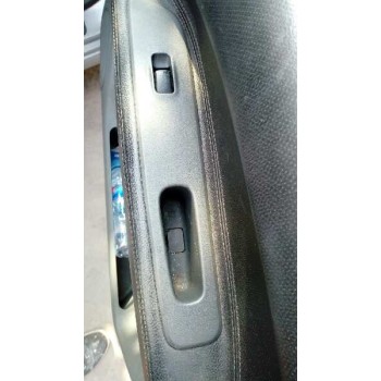 mitsubishi space wagon (n80/n90) del año 2001