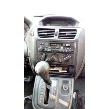 mitsubishi space wagon (n80/n90) del año 2001