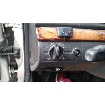 mercedes-benz clase e (w211) berlina del año 2003