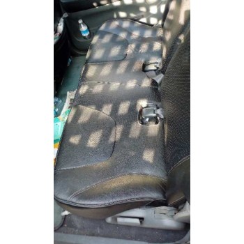 mitsubishi space wagon (n80/n90) del año 2001