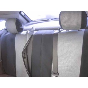 ford focus berlina (cak) del año 2000