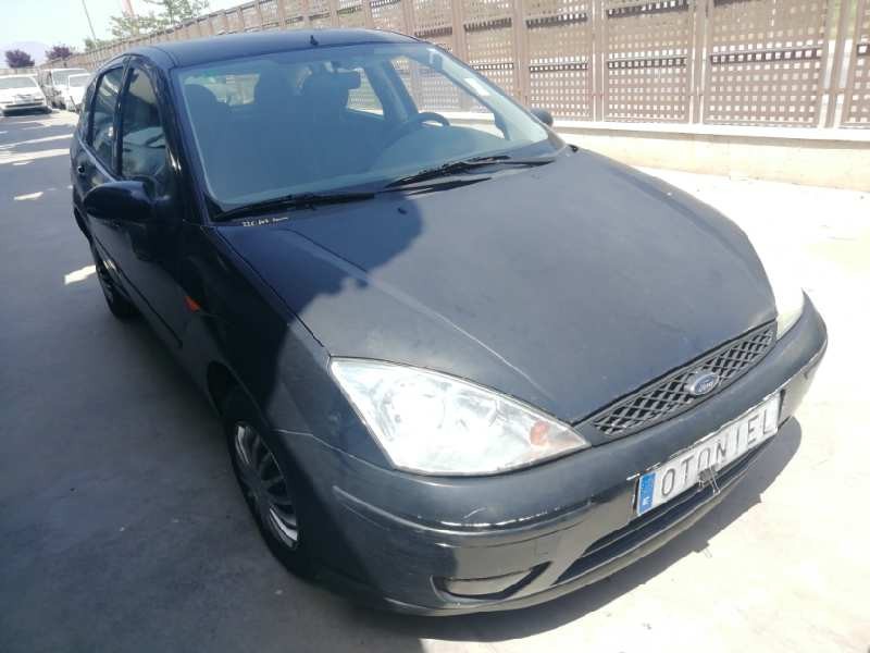 ford focus berlina (cak) del año 2004