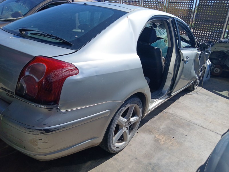 TOYOTA AVENSIS (_T25_)