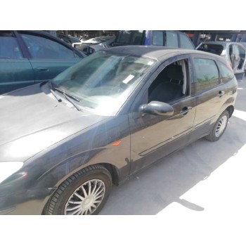 ford focus berlina (cak) del año 2004