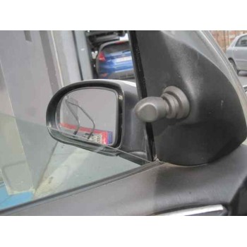 ford focus berlina (cak) del año 2000