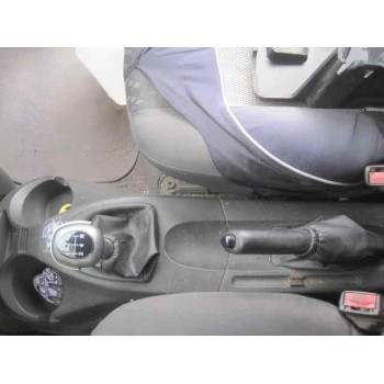 ford focus berlina (cak) del año 2000