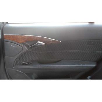 mercedes-benz clase e (w211) berlina del año 2003