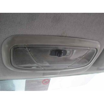 ford focus berlina (cak) del año 2000