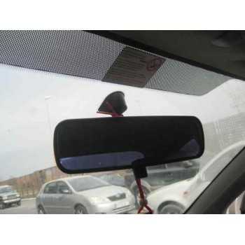 ford focus berlina (cak) del año 2000