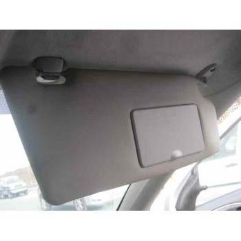 ford focus berlina (cak) del año 2000