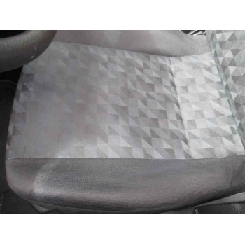 opel astra g berlina del año 2001