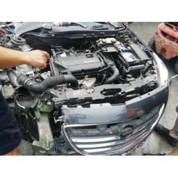 opel insignia berlina del año 2011