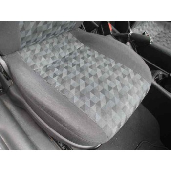 opel astra g berlina del año 2001