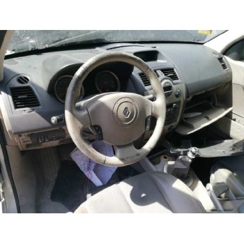 renault megane ii berlina 3p del año 2003