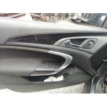 opel insignia berlina del año 2011