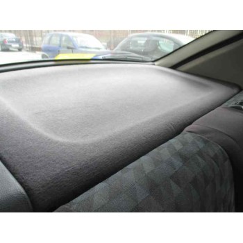 opel astra g berlina del año 2001