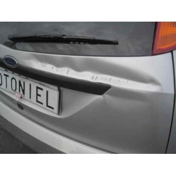 ford focus berlina (cak) del año 2000