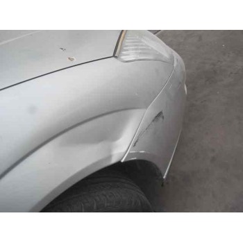 ford focus berlina (cak) del año 2000