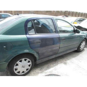 opel astra g berlina del año 2001